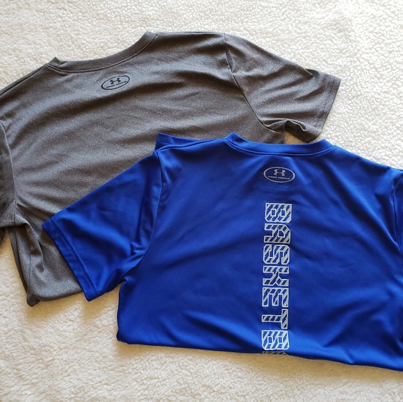 Two Boys Under Armour heat gear shirts - Picture 2 of 4